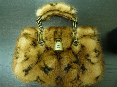 louis vuitton fur issue|louis vuitton animal rating.